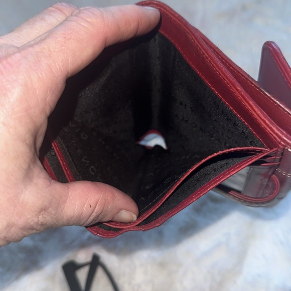 GIVENCHY ❤️.Midsize RED ♥️ leather Wallet Clean/Pristine white stitch Authentic - Picture 9 of 12